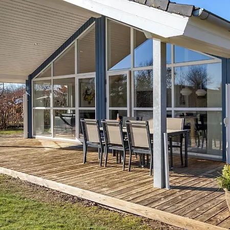 Stunning In V With Kitchen Dom wakacyjny